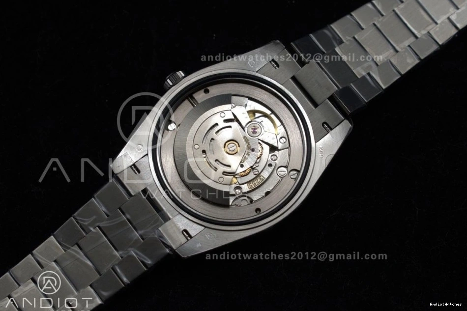 A Weight Crystal Black Dial 40 GSF on Bracelet SS Gain DayDate 718 President Bright 1002